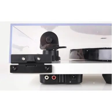 Виниловый проигрыватель Rega Planar 1 PLUS white